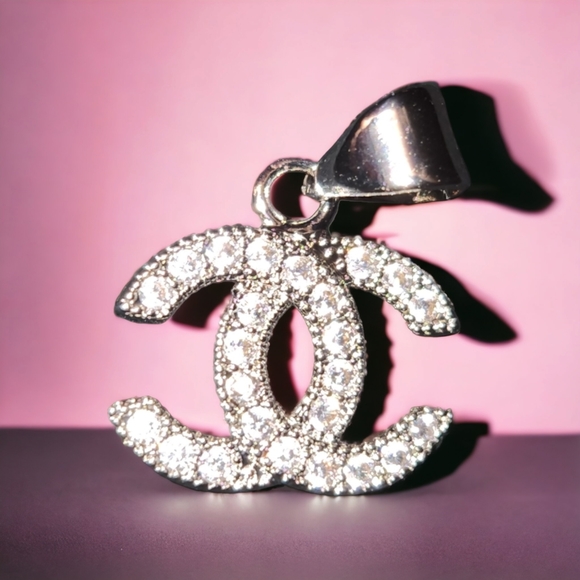 COPY - Chanelc Pendant UP cycled - Picture 1 of 7